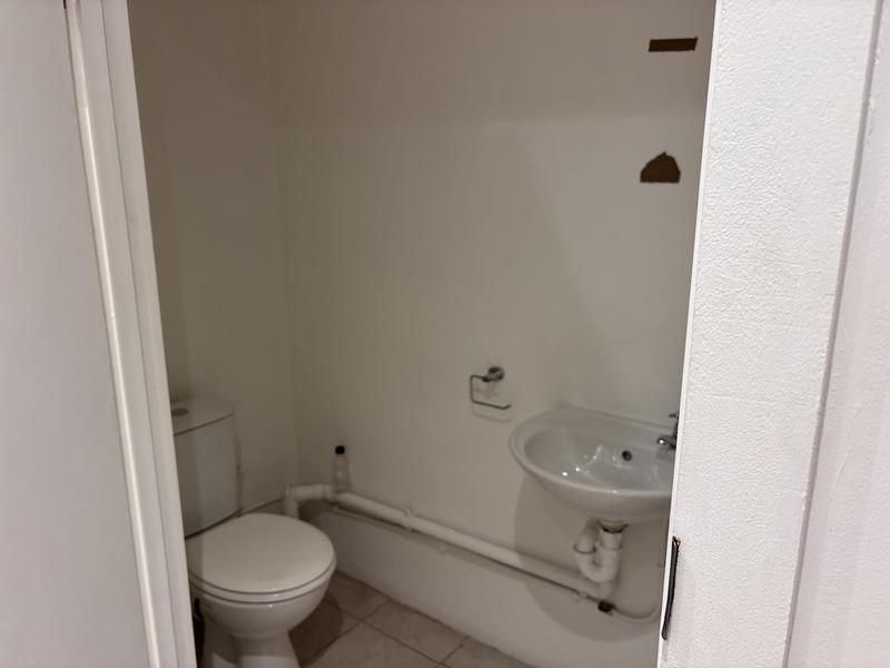 To Let Commercial Property for Rent in Northgate Island Western Cape